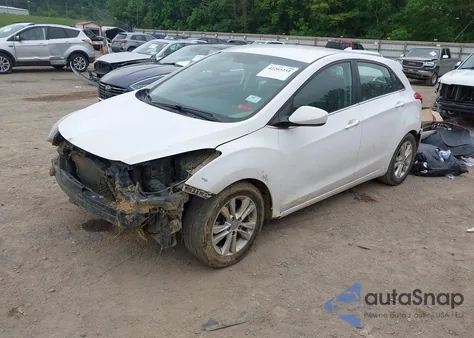 2013 Hyundai Elantra Gt z USA, uszkodzony, nr VIN KMHD35LE2DU151784